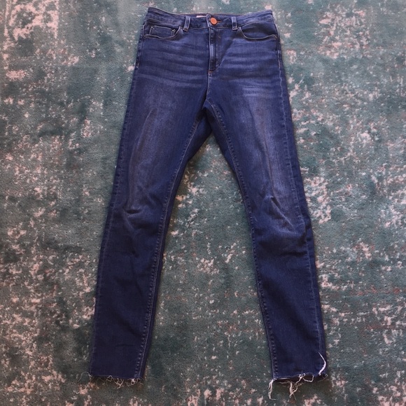 SOLD 🔥ASOS Ridley jeans - Picture 5 of 6